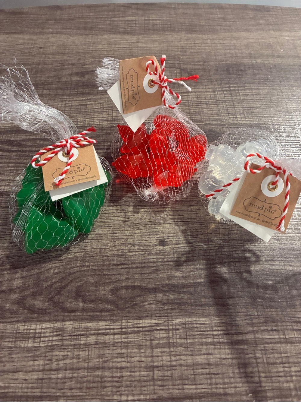 Mud Pie Red, Green & White Holiday Re-Usable Icecubes